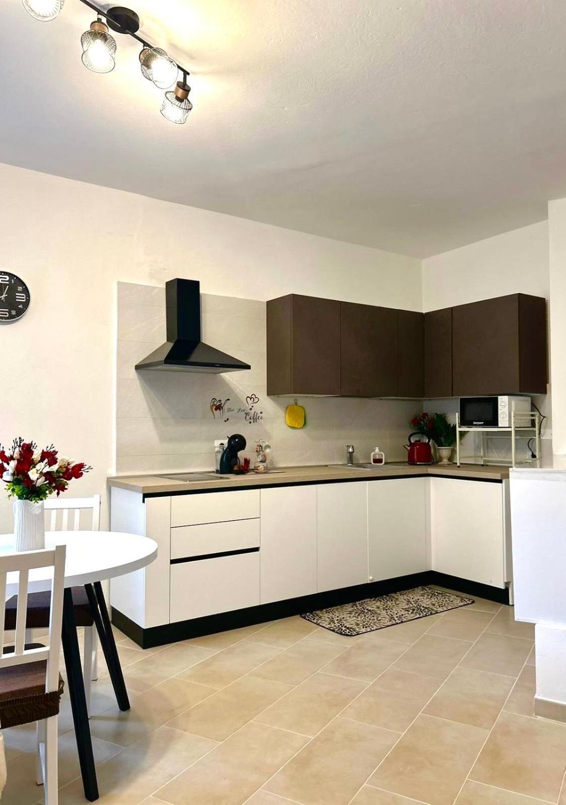 Monica'S Dream Apartment Верона Екстериор снимка
